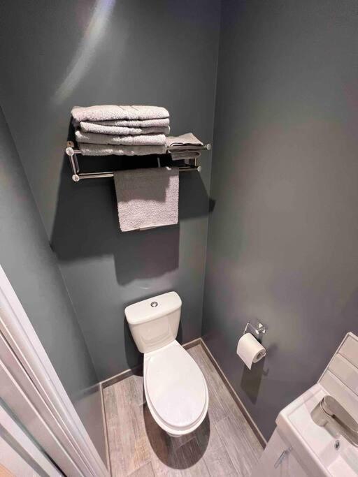 Seaview 1 Bed Open Condo - Free Parking Brighton Екстериор снимка