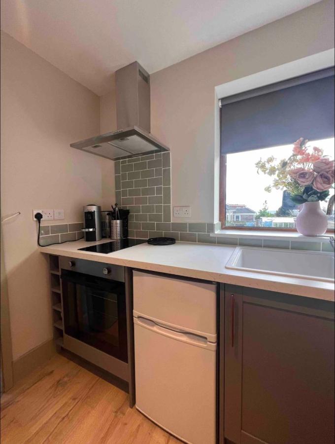 Seaview 1 Bed Open Condo - Free Parking Brighton Екстериор снимка